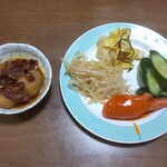 居酒屋　たんぽぽ - 漬け物と煮物