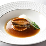 Stewed abalone in oyster sauce
