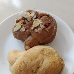 エプリーズ - きなこパンとシナモンロール