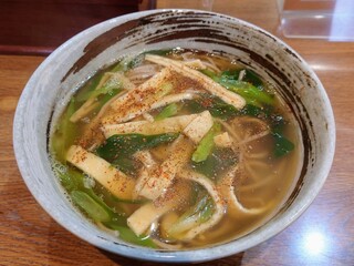 Umai Monodokoro Ichirou - 令和4年1月 ランチタイム
                        寿司盛合せ・蕎麦定食 880円