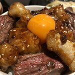 鉄板焼天神ホルモン - ホル玉丼（アップ１）