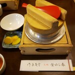 元祖 釜めし春 - 特上釜飯　1870円