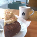 My Home Coffee, Bakes, Beer - ■にんじんケーキ■ブレンドコーヒー