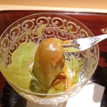 日本料理 柳燕 - ブランデーで香りづけした黒蜜をお好みで