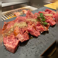 黒毛和牛焼肉 虎斑 北新地店 - 