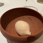 カンテサンス - デザート④アイス♡上のお塩がええ感じ