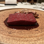 カンテサンス - 蝦夷鹿♡しっとり…♡とちっさい白菜みたいななんつーんだっけ忘れたけど付け合せも美味しかった♡