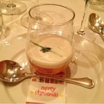 トラットリア・アルベロ - 千葉県産 完熟トマトのゼリー ヴィシソワーズのカクテル仕立て フランス産キャビア添え