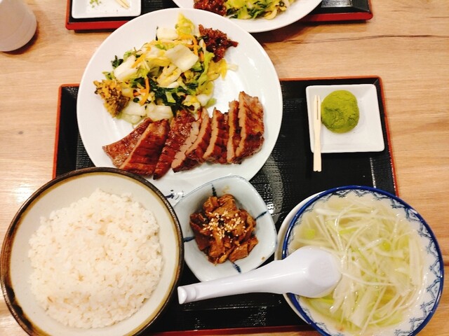 牛たん炭焼 利久 tekuteながまち店 - 長町（牛タン）の写真