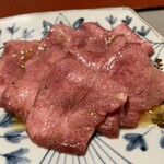 Ginza Yakiniku Sarondo Eijingu Bi-Fu - 美肉三昧