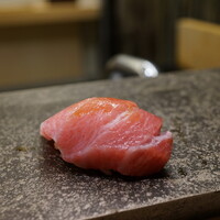 鮨 なんば 日比谷 - トロ