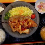 レストラン 花鳥風月 - 豚ロース生姜焼