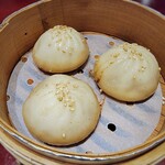 台湾爆噴小籠包 臺瓏 - 焼き小籠包