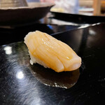金寿司 - ホタテ