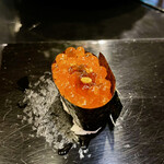 金寿司 - いくら