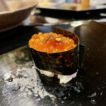 金寿司 - いくら