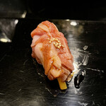 金寿司 -  中トロ