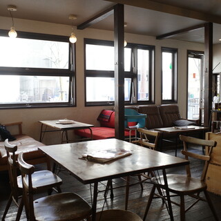 カフェコマチ_2