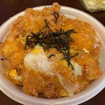 Kaze - 『 チキンカツ煮丼 』 980円  （ 出前館デリバリー価格 ）