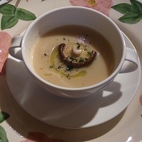 御影 ジュエンヌ - 椎茸とオリーブオイルがよく効いたスープ