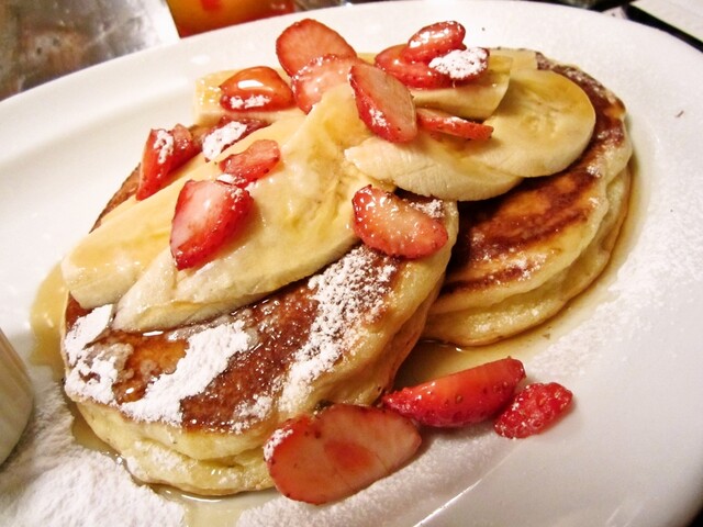 バビーズのパンケーキ メープルシロップをたっぷりかけて By まこぷん バビーズ ヤエチカ Bubby S 東京 カフェ 食べログ