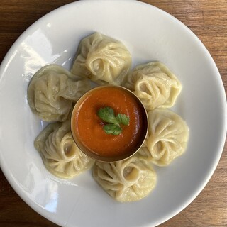 日本人にもなじみやすいネパール料理の数々