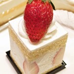 トシ・ヨロイヅカ 東京 - 