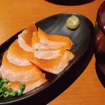 2000円 食べ放題飲み放題 居酒屋 おすすめ屋 - サーモン刺し身