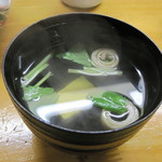 しんきょう - お吸い物もなかなか美味し（肝吸いではないのがやや残念）
