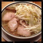 田中そば店 - ねぎらーめん　８８０円  2014.01