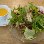 サーラ ビアンキ アル・ケッチァーノ - サラダ