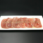 秘伝タレ焼肉 吟味熟成 吟たん - 