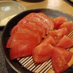 めしや 克元 - 冷やしトマト 300円