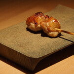 炭火焼き鳥 鶏尽 花れ - 大和肉鶏もも