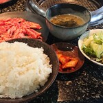 Yakiniku Suehirokan - 中落ちカルビランチ200ｇ(税抜き¥1,080)