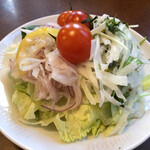 ビッグボーイ - 北海道産赤玉ねぎのさっぱりレモンサラダ／れんこんと水菜の海苔サラダ