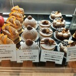 ショコラトリー・パティスリー ソリリテ - 洗練された凝ったショコラケーキをはじめ、旬のフルーツを使ったこだわりケーキも（2020年冬その2）