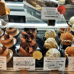 ショコラトリー・パティスリー ソリリテ - 洗練された凝ったショコラケーキをはじめ、旬のフルーツを使ったこだわりケーキも（2021年冬その2）