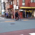 ラーメン二郎 - この程度は空いてる部類