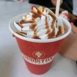 COLD STONE CREAMRY - ホットチョコキャラメルでございます