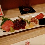 和心 かぎり - 本鮪、鯨刺、しめ鯖、やりイカ、ウニ