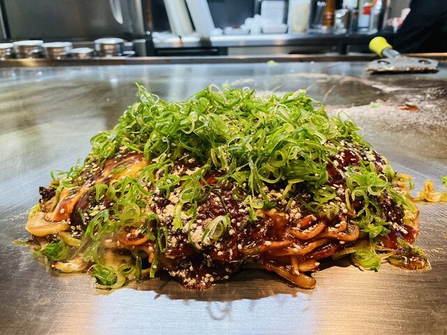 鉄板焼BAR ぎんくら (【旧店名】広島風お好み焼&鉄板焼 鉄板焼BAR ぎんくら (【旧店名】広島風お好み焼&鉄板焼