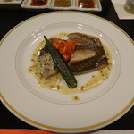 ステーキ池田 - イサキのムニエル