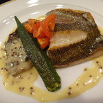 ステーキ池田 - イサキのムニエル（アップ）