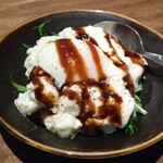 縁側屋 - 温玉のせポテトサラダ