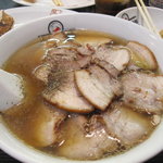 喜多方ラーメン 坂内 - チャーシュー麺