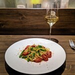 創作イタリアン Gemelli - 白えびとインゲン.フレッシュトマトのオイルソース スパゲッティーニ カラスミ掛け