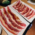 Yakiniku Kingu - 炙りすき焼きカルビ　これが一番美味しかったです