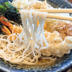 Soba Doko Ro Kiraku - 白い蕎麦