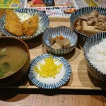 肉豆冨とレモンサワー 大衆食堂 安べゑ 三宮サンキタ通り店 - 